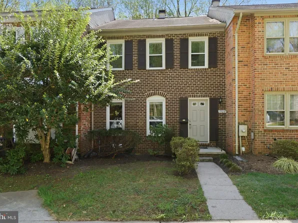 7723 Heatherton Ln, Potomac, MD 20854