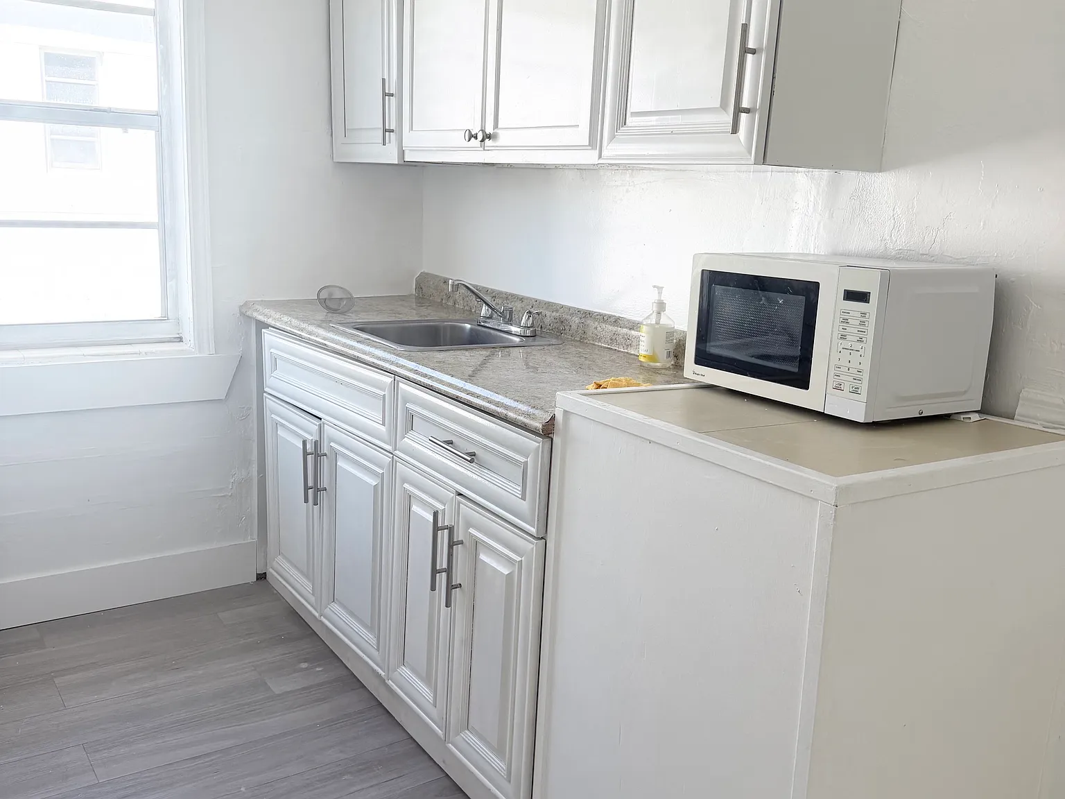 1 bed, 580 sqft, $1,790 — Photo 4