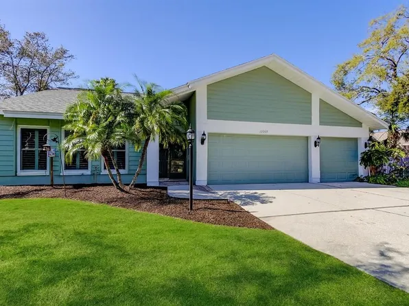 12009 Steppingstone Blvd, Tampa, FL 33635