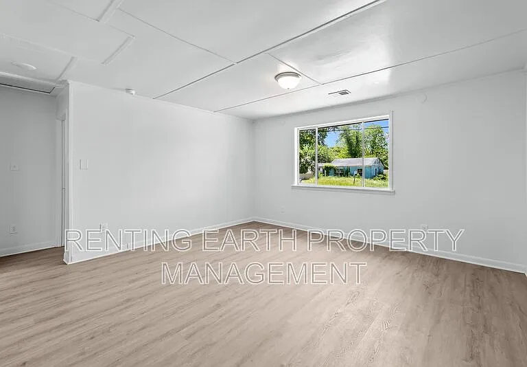 108 E Ann Dr SW — Photo 15