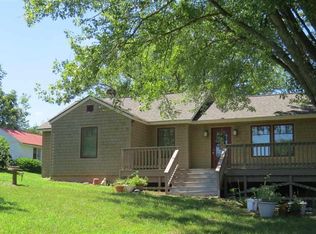 2216 Crestview Ln, Charlottesville, VA 22902