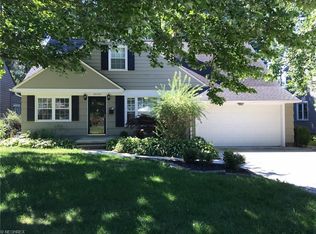 26705 Bruce Rd, Bay Village, OH 44140