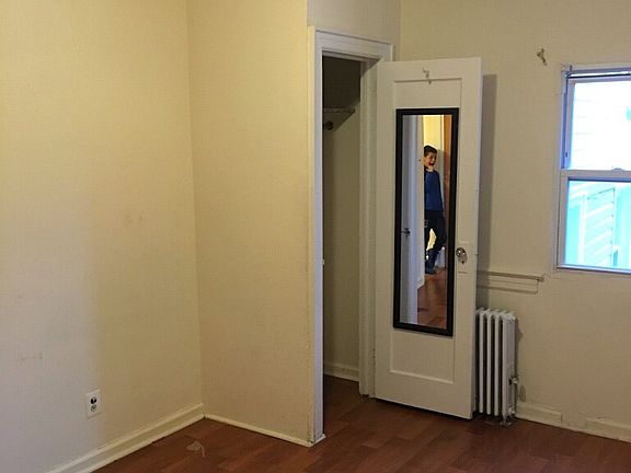 5th image of 2365 27th St