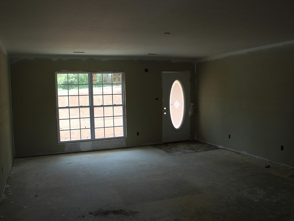 2nd image of 1225 N Union Grove Rd Lot 4