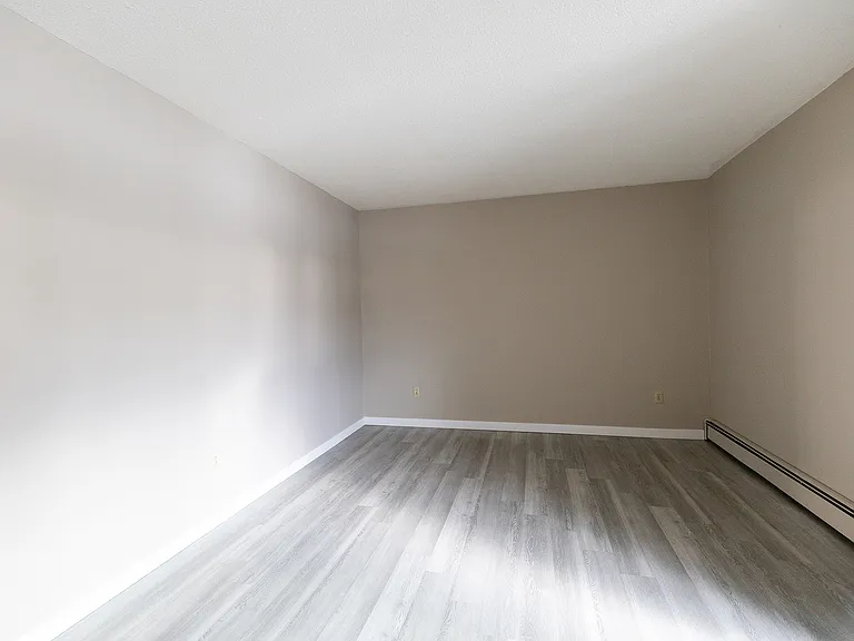3023 Blakiston Dr NW — Photo 12