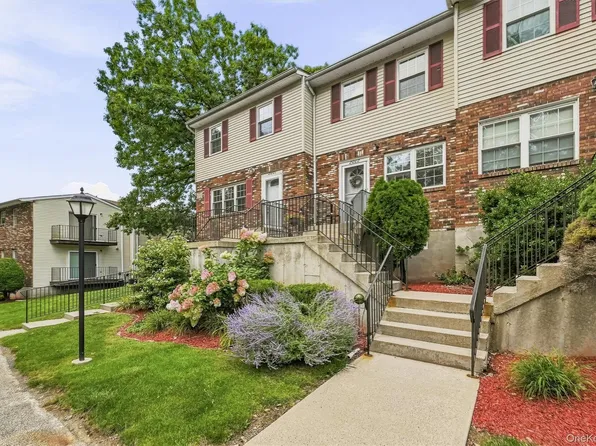 276 Temple Hill Road #2002, New Windsor, NY 12553