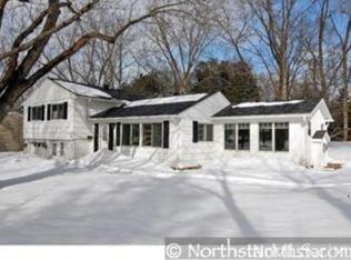 3601 Woody Ln, Minnetonka, MN 55305