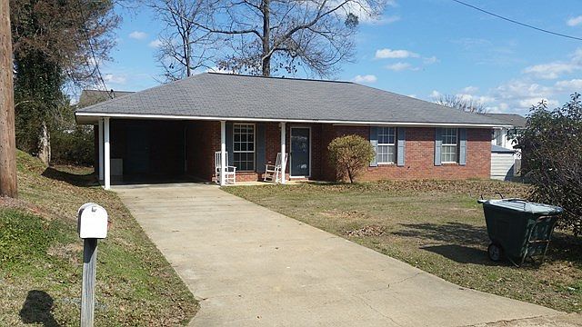 1st image of 4004 Cedarcrest Dr