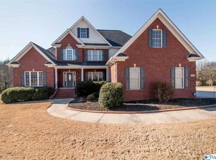 622 Beth Rd, New Market, AL 35761