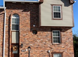 2904 Timberglen Dr, Imperial, PA 15126