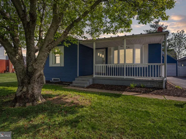 325 Hogestown Rd, Mechanicsburg, PA 17050