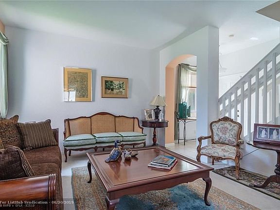 5th image of 1031 Bamboo Ln