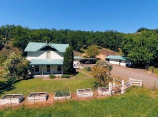 8191 S F Little Butte Cir, Eagle Pt, OR 97524