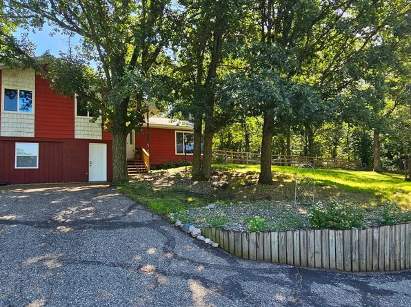 17945 330th Ave, Detroit Lakes, MN 56501