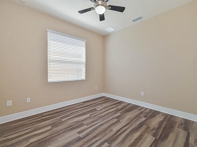 10474 Spruce Pine Ct — Photo 14