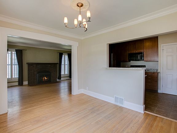 4th image of 3804 36th St E