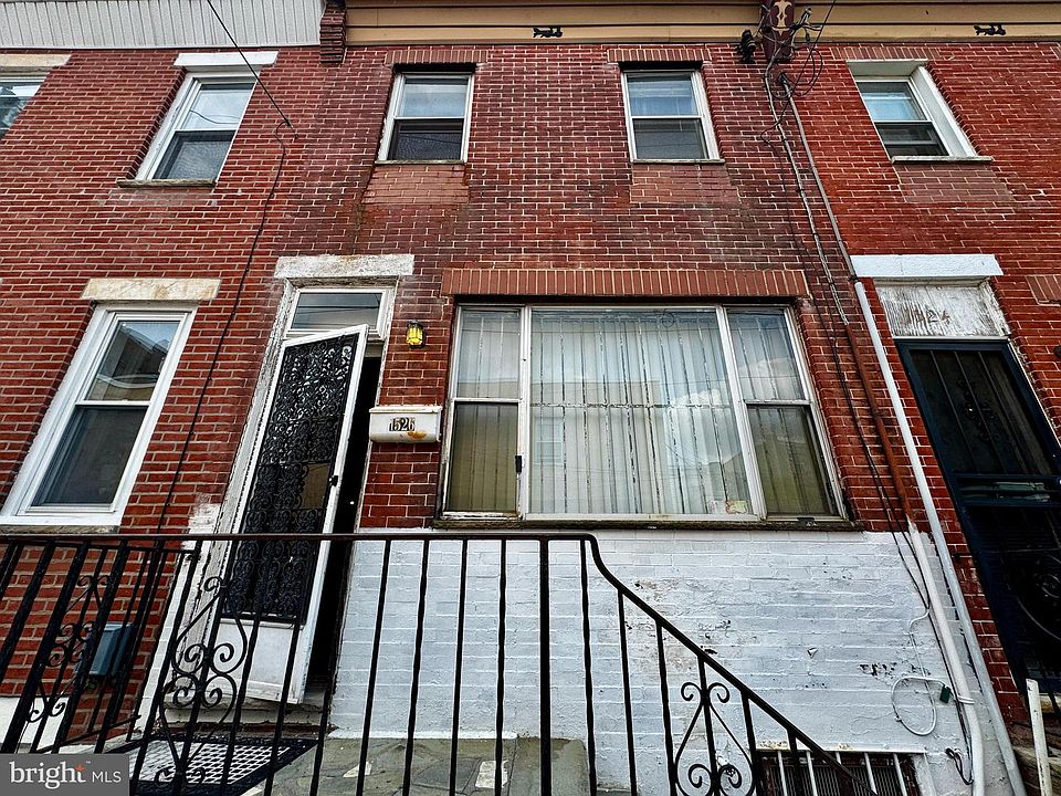 1st image of 1526 S Marshall St