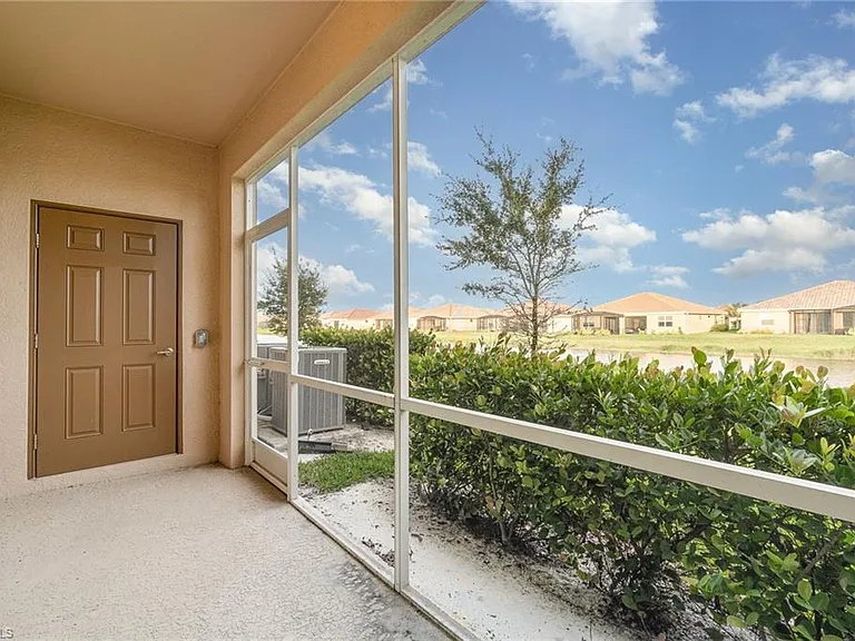 2740 Blossom Way — Photo 26