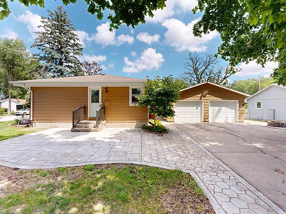 2nd image of 923 Gail PLACE
