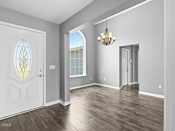 4th image of 8017 Bluebird Ln