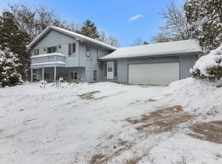 17605 McGuire Rd, Harvard, IL 60033