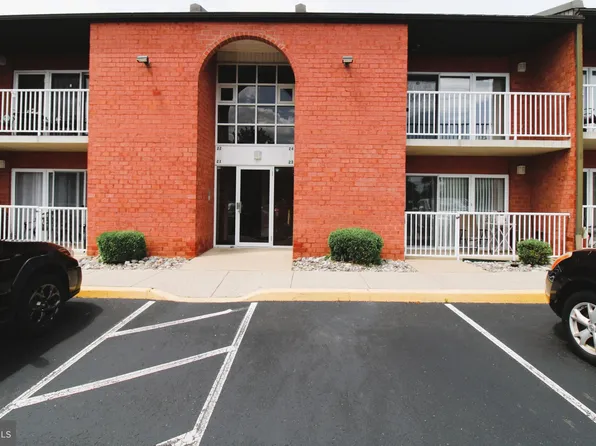 1225 Norwalk Rd #24B, Philadelphia, PA 19115