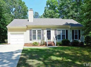 2605 New Oxford Dr, Apex, NC 27539