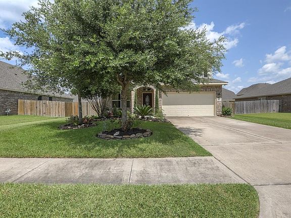 3rd image of 1515 Pastureview Dr