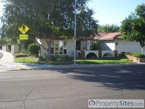 5th image of 2701 W Nido Ave
