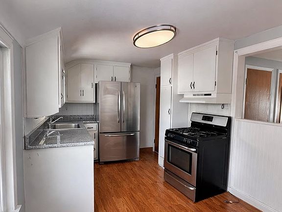 5th image of 14 Mapleview Rd #2