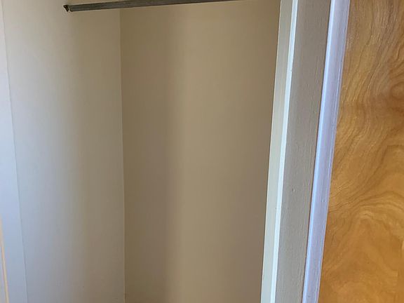 5th image of 1033 Truman St SE APT 7