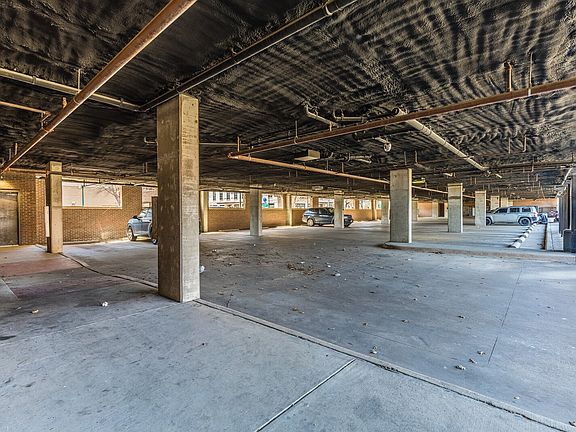 5th image of 330 Austin Ave #216