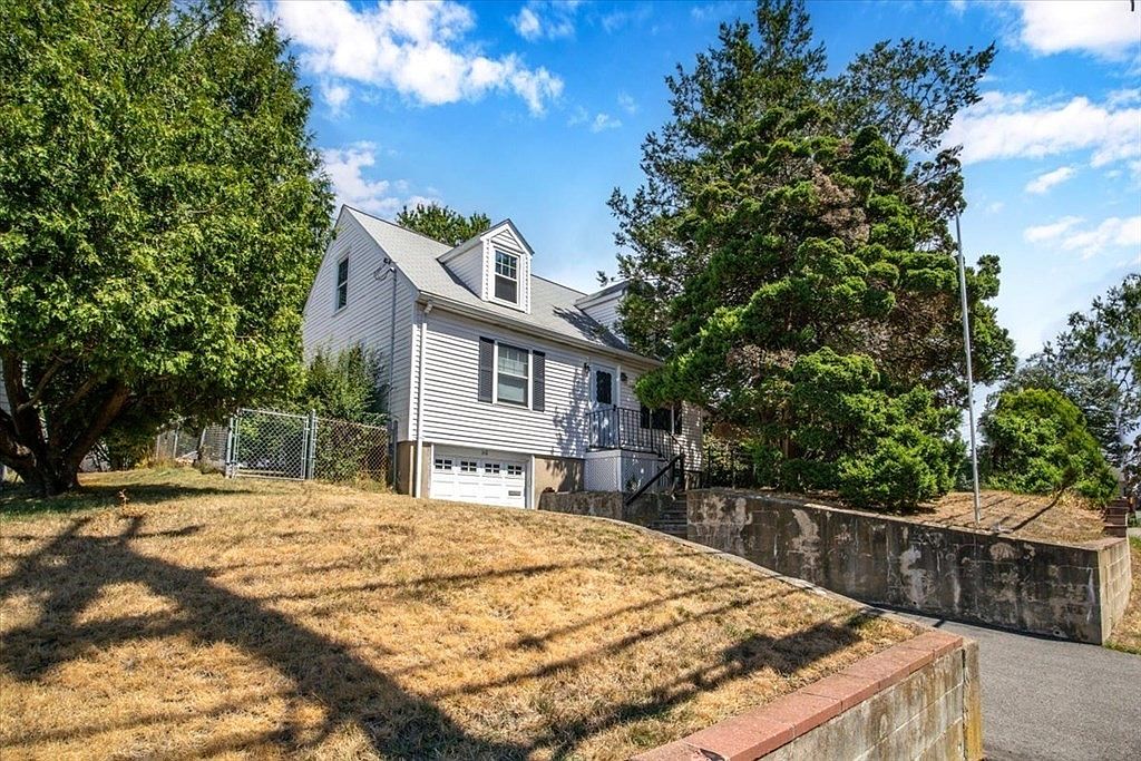 110 Sprague St, Dedham, MA 02026 Zillow