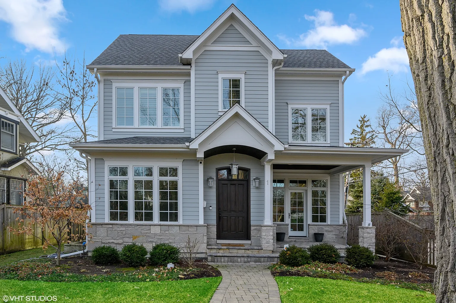 1 Crescent Pl photo 1