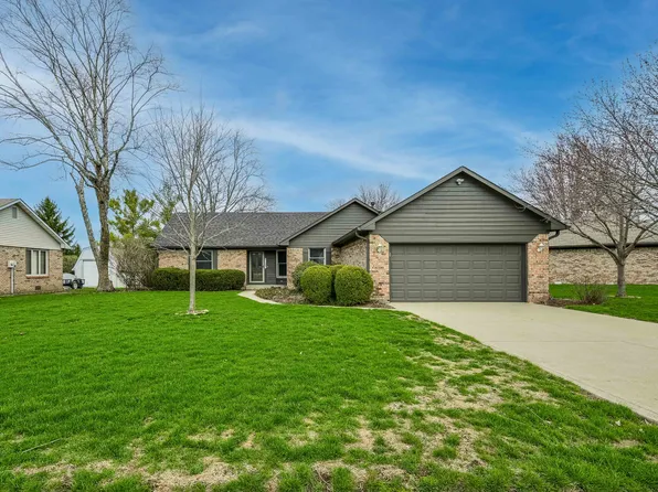 1108 Redwood Dr, Brownsburg, IN 46112