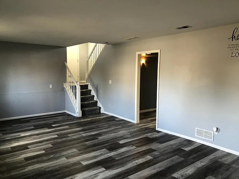 1700 Gifford Dr — Photo 23