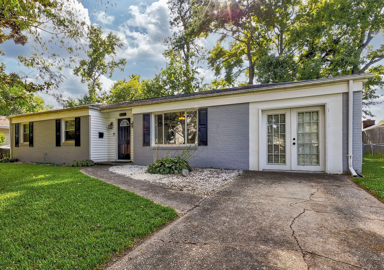 3-Bedroom Ranch Home — Photo 2