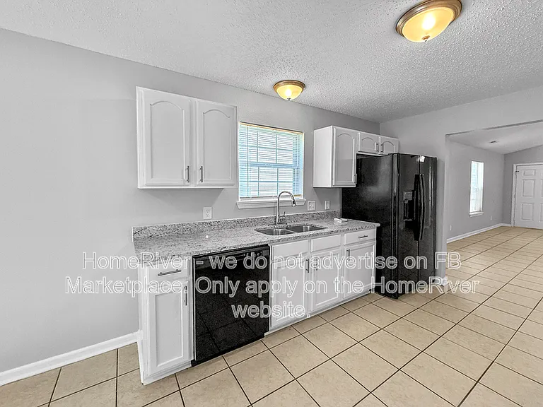 4118 Candy Apple Blvd — Photo 8
