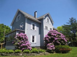 674 Grove St, Worcester, MA 01605