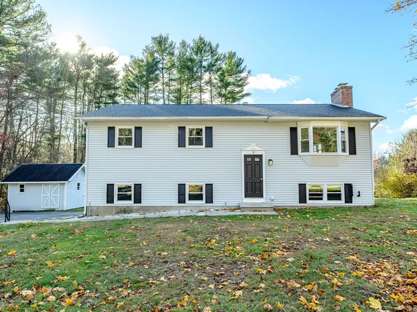 9 Colleen Street, Killingly, CT 06239