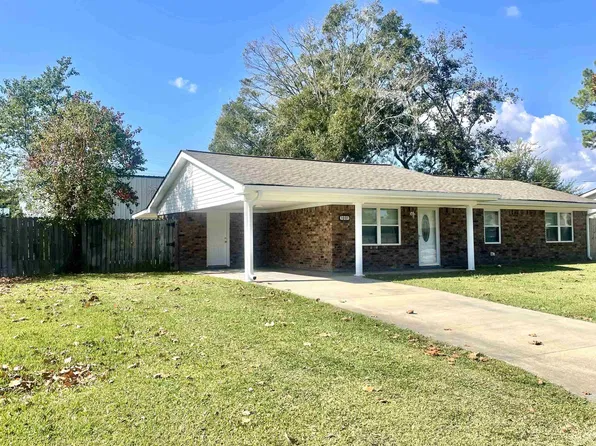 1001 Michael St, Patterson, LA 70392