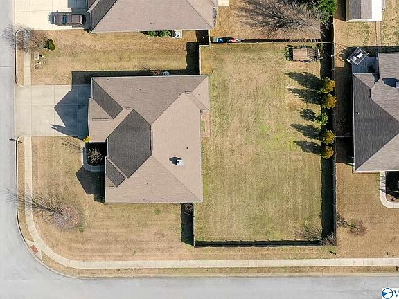 5th image of 5063 Patriot Park Dr SE