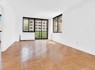 343 E 74th St APT 5C, New York, NY 10021