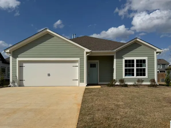 48 Pacific St, Pell City, AL 35128