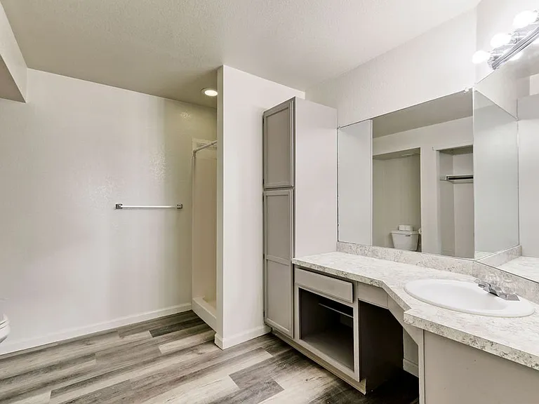 2856 17th Ave #103 — Photo 47