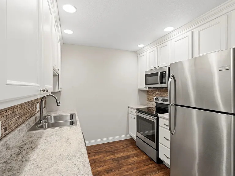 1720-1722 N Chapman Ln #1724 — Photo 9