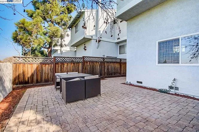 5877 Central Ave — Photo 21