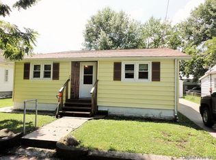 209 Garrison St, Bulpitt, IL 62517