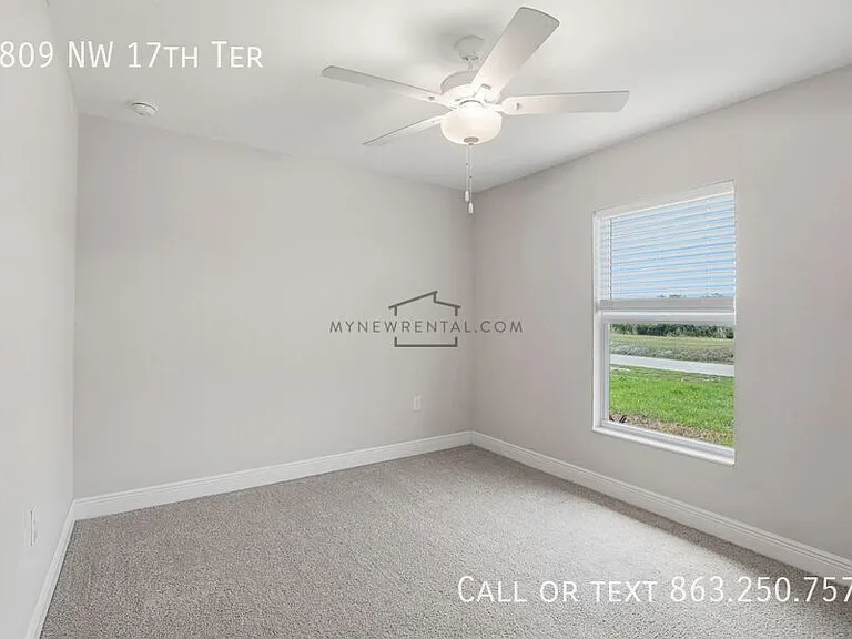 1809 NW 17th Ter — Photo 17