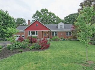 23 Merritt Dr, Schenectady, NY 12306